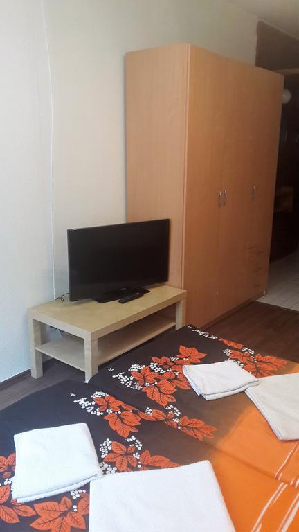 Judit Apartmanok ブダペスト エクステリア 写真
